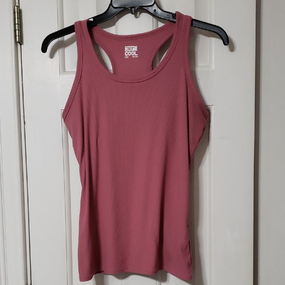 32 Degrees Racer Back Tank with Shelf Bra Size L